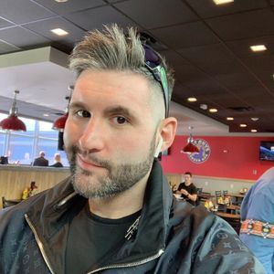 Meet your Posher, Jared